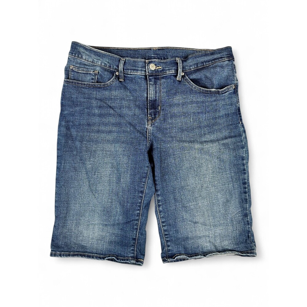 Levi's Plus Size 32 Denim Bermuda Shorts‎ - Five-Pocket